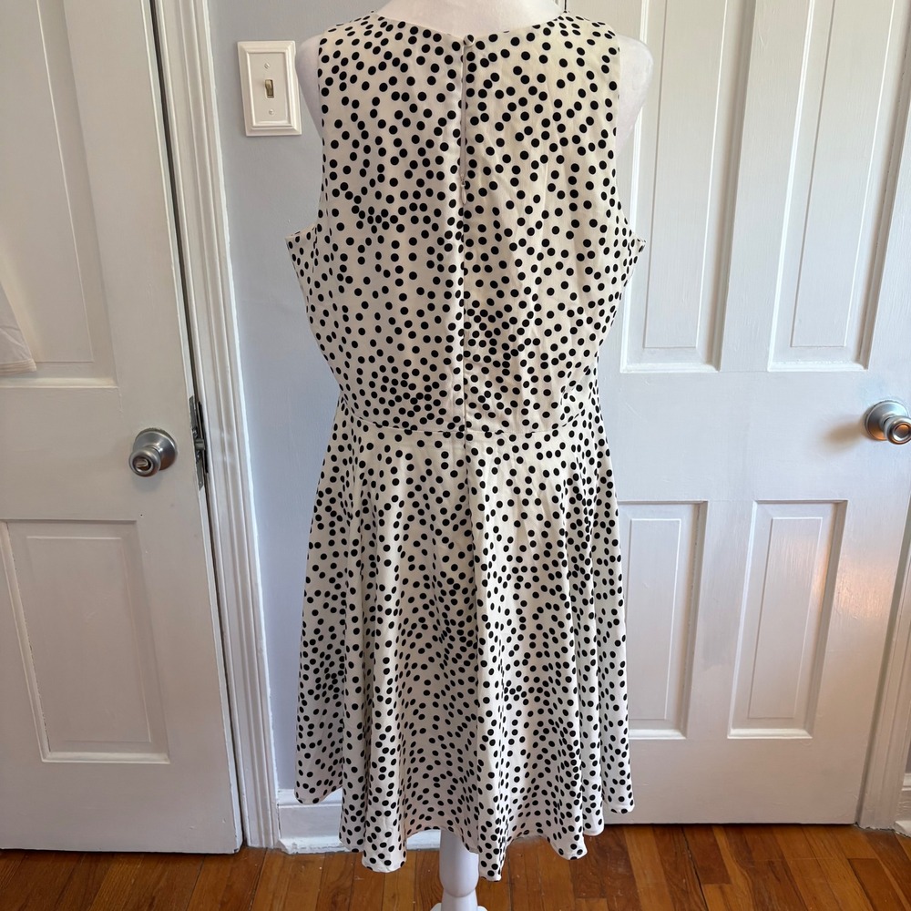 41 Hawthorn Women XL Fit and Flare Dress White Black Polka Dot Sleeveless - Picture 3 of 7